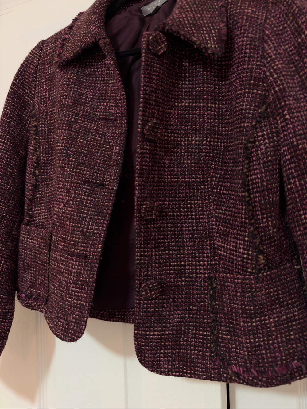 Ann Taylor Plum Purple Tweed Cropped Blazer, Size 4 Petite - Picture 3 of 5